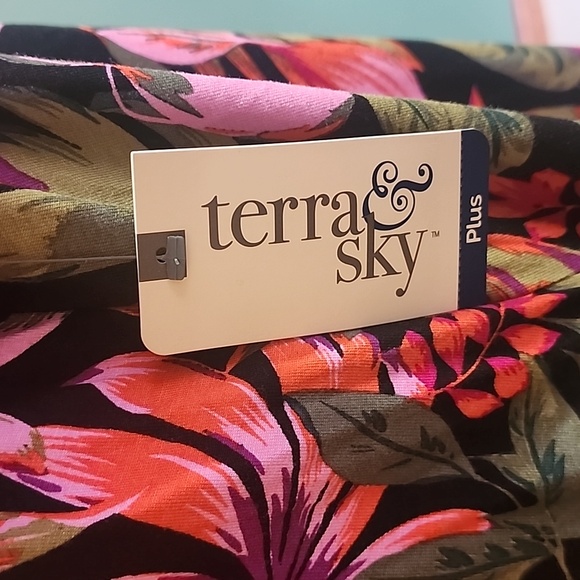 Terra & Sky tropical print ruched shoulder knit dress NWT - Picture 6 of 8